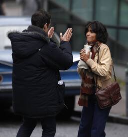 Halle Berry on the set of Cloud Atlas in Glasgow 16.9.2011_15.jpg