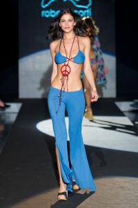 playa-roberta-corti-spring-summer-2013-mfw11.jpg