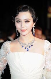 Fan_Bingbing_Polisse_Premiere_Cannes28.jpg