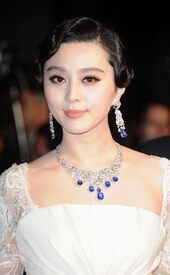 Fan_Bingbing_Polisse_Premiere_Cannes29.jpg