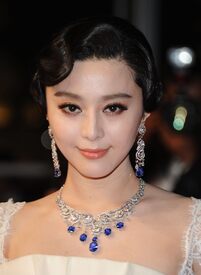 Fan_Bingbing_Polisse_Premiere_Cannes31.jpg