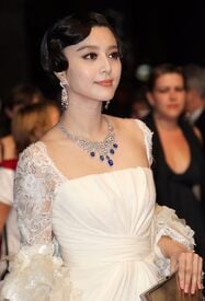 Fan_Bingbing_Polisse_Premiere_Cannes34.jpg