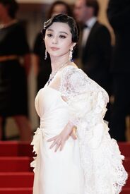 Fan_Bingbing_Polisse_Premiere_Cannes45.jpg