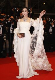 Fan_Bingbing_Polisse_Premiere_Cannes82.jpg