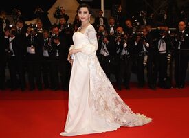 Fan_Bingbing_Polisse_Premiere_Cannes97.jpg