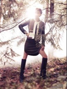 Arizona Muse by Alexi Lubomirski (Sundown Rider - Vogue Korea September 2012) 6.jpg