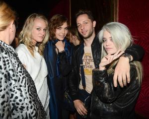 hbz-Mugler-After-Party-ss13-Elizabeth-Gilpin-Arizona-Muse-Derek-Blasberg-Skye-Ferreira-lgn.jpg