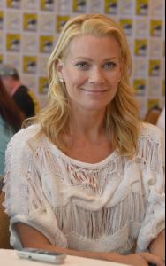 laurie-holden-in-the-walking-dead-large-picture.jpg
