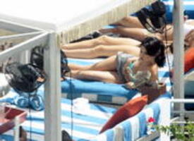 th_selenaadds18.JPG