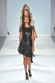 Carlos Miele Spring 2013 jkRaeuJkSdqx.jpg