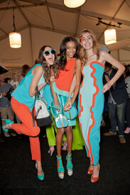 Diane von Furstenberg Spring 2013 Backstage j74txoU6G6Nx.jpg