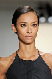 Sophie_Theallet_Spring_2013_Details_VMQM1ns_EHf2x.jpg