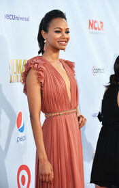 Zoe_Saldana_2012_NCLR_ALMA_Awards_Red_Carpet_KAT.jpg