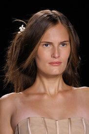 Alla - Spring 2013 - New York - Badgley Mischka (6).jpg