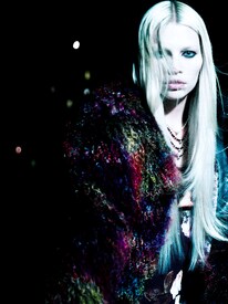 Aline Weber by Victor Demarchelier (Sister Of The Night - Wonderland September-October 2012) 1.jpg