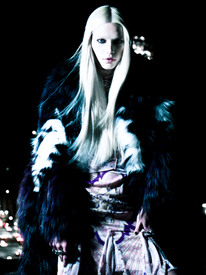 Aline Weber by Victor Demarchelier (Sister Of The Night - Wonderland September-October 2012) 6.jpg