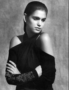 900-CINDY-ITALIAN-VOGUE-AUGUST-1989-TOP-MODELS-OF-THE-WORLD-COM2.jpg