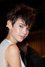 3_1_Phillip_Lim_Spring_2013_Backstage_a_Ed_GDF_t_NU.jpg