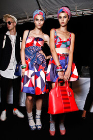 Marc_by_Marc_Jacobs_Spring_2013_Backstage_60_Fx_Q5.jpg