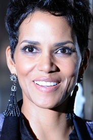 Halle Berry attends the Cloud Atlas premiere at the Toronto International Film Festival 8.9.jpg