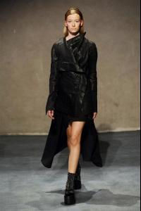 661286_photo-16-photos-du-defile-peachoo-krejberg-printemps-ete-2014.jpg