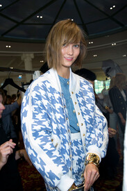 Balmain Spring 2014 Backstage bspuGflJI77x.jpg