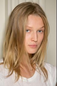 Balmain_Spring_2014_Backstage_v_SV6y_Y7v_Sqgx.jpg