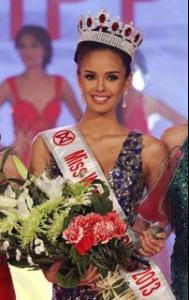 MeganYoungcrownedMissWorld20132013-09-28.jpg
