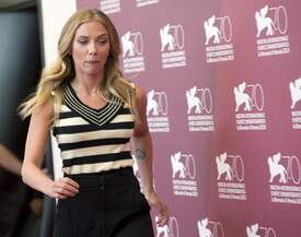 scarlettj030913BZNimage109.jpg