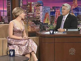 Scarlett_Johansson_The_Tonight_Leno_2006_1.jpg