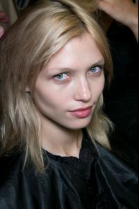 Balmain+Spring+2014+Backstage+5w3By0XyPPJx.jpg