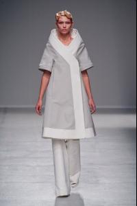 Gareth+Pugh+Spring+2014+jFvrC2TzlwOx.jpg