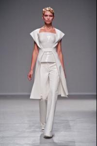 Gareth+Pugh+Spring+2014+BvPUvo9tzOWx.jpg