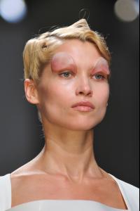 Gareth+Pugh+Spring+2014+Details+M3rDyys_KKtx.jpg