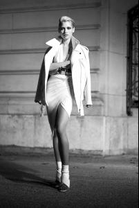 Alexandre_Vauthier_001_1366.1366x2048.JPG