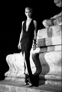 Alexandre_Vauthier_013_1366.1366x2048.JPG