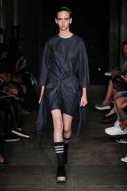 joseph-spring-summer-2015-lfw12_waleska.jpg