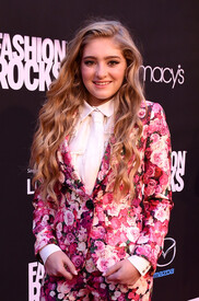 Willow Shields Three Lions Entertainment.jpg