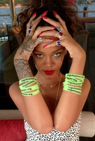 Rihanna Cogs4Cancer 3.9.2014.jpg