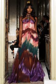 Naomi Campbell Emilio Pucci Spring 2015 RTW_01.jpg