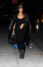 Rihanna (6).jpg