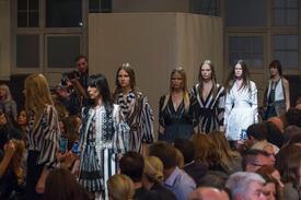 092814givenchy-spring-summer-2015-pfw58.jpg