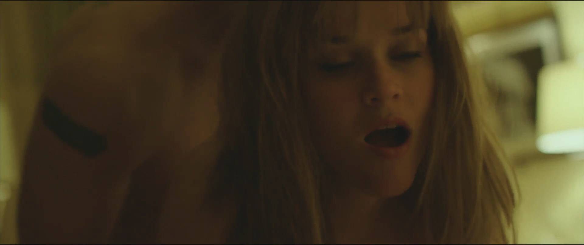 Reese Witherspoon - Wild (2014) "Topless/SEX" Scene HD 1080p. 