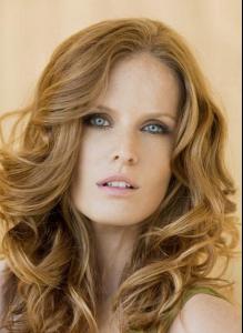 kinopoisk.ru-Rebecca-Mader-2041776.jpg