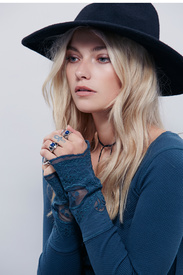 36357788_040_d.jpg