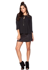 jacqueline-de-yong-sevilla-ls-shirt-black_1.jpg