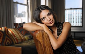 Emily Ratajkowski - Katie Falkenberg PS for LA Times (21.08.2015)_MQ_01.jpg