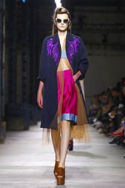 02_Irina_Dries_Van_Noten_Ready_to_Wear_Spring_Summer_2016.jpg