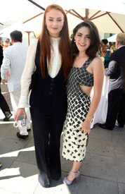 SophieTurner_BAFTATea (16).jpg