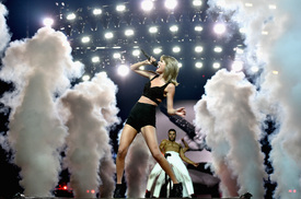 tswift260915BZNimage9.jpg